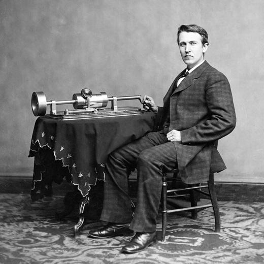 Portrait von Thomas A.Edison, mit Phonograph_Xecutives.net