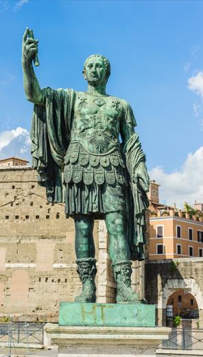 Statue von Julius Cäsar in Rom